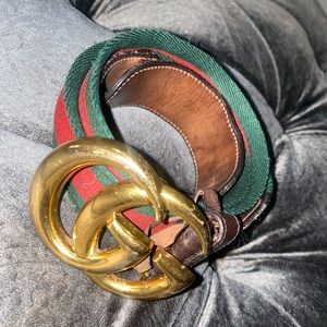 Men’s Gold Buckle Gucci Belt